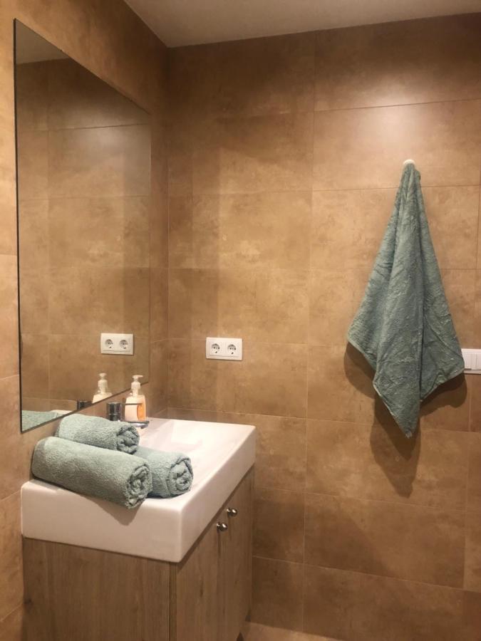 Un Lindo Piso Acogedor Para Desconectar En Sort Kültér fotó